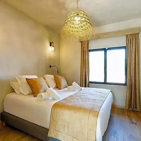 Le Domaine De La - 3*** فندق